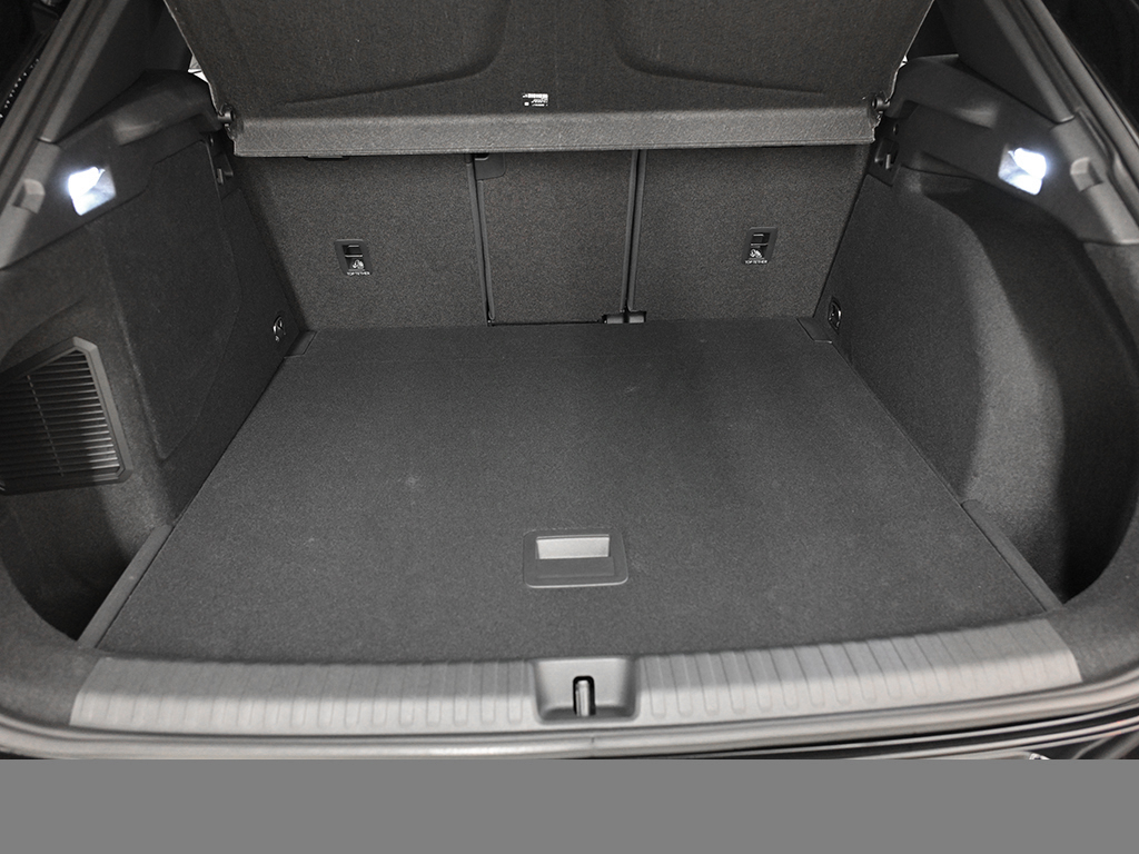 Cupra Terramar HYBRID VZ TRIBE EDITION AHK SENNHEISER