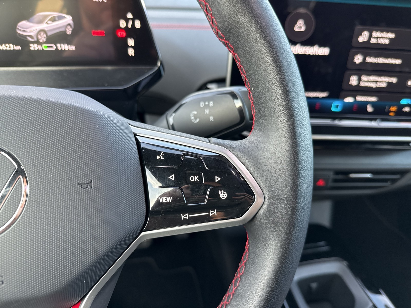 Volkswagen ID.5 GTX 4X4 WÄRMEPUMPE CAM ACC 21Z NAVI CARPLAY