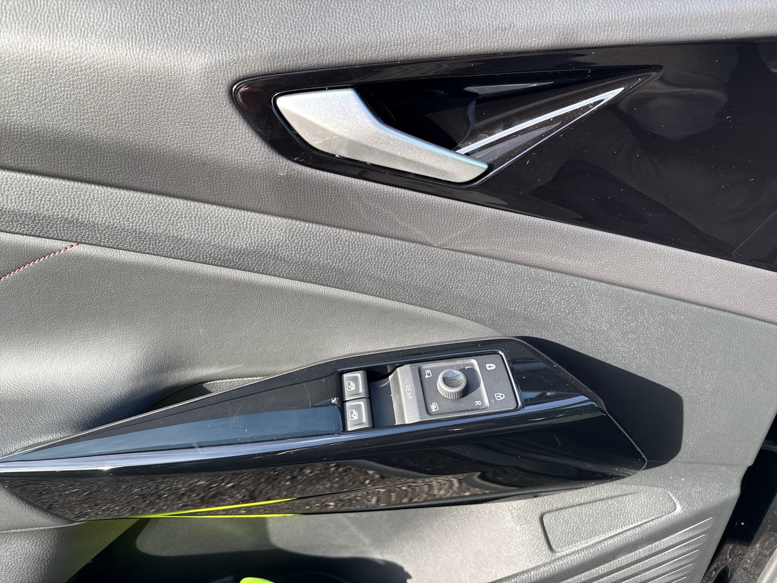 Volkswagen ID.5 GTX 4X4 WÄRMEPUMPE CAM ACC 21Z NAVI CARPLAY