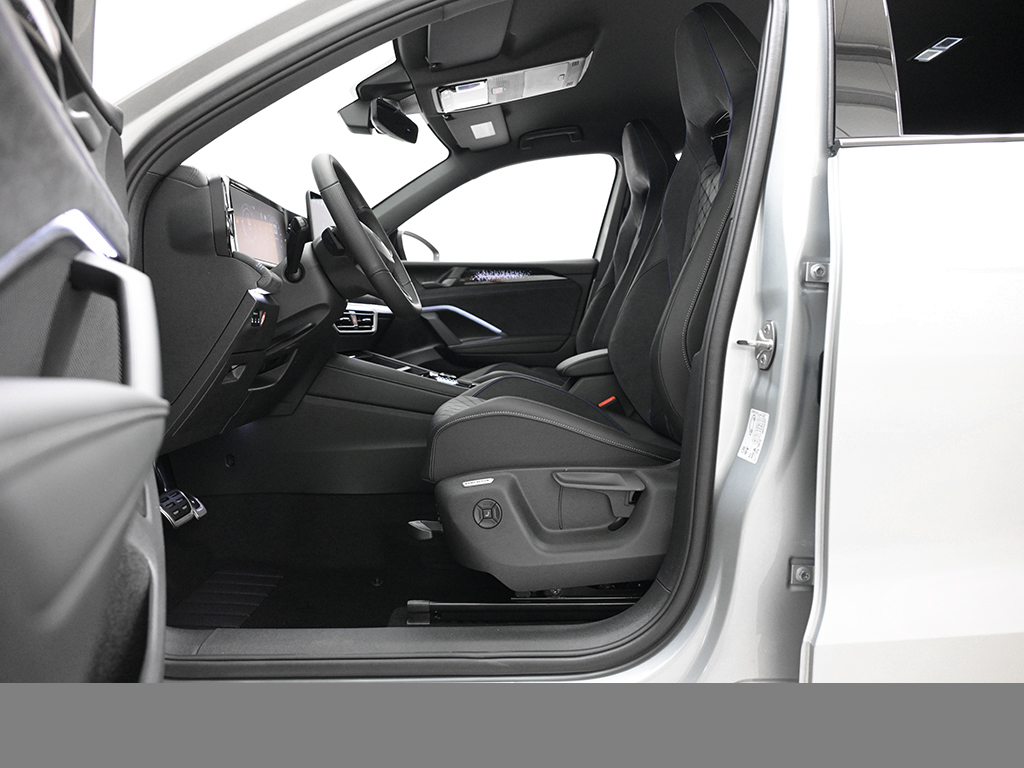 Volkswagen Tiguan 2.0 R-LINE DSG BLACKSTYLE MATRIXLED AHK