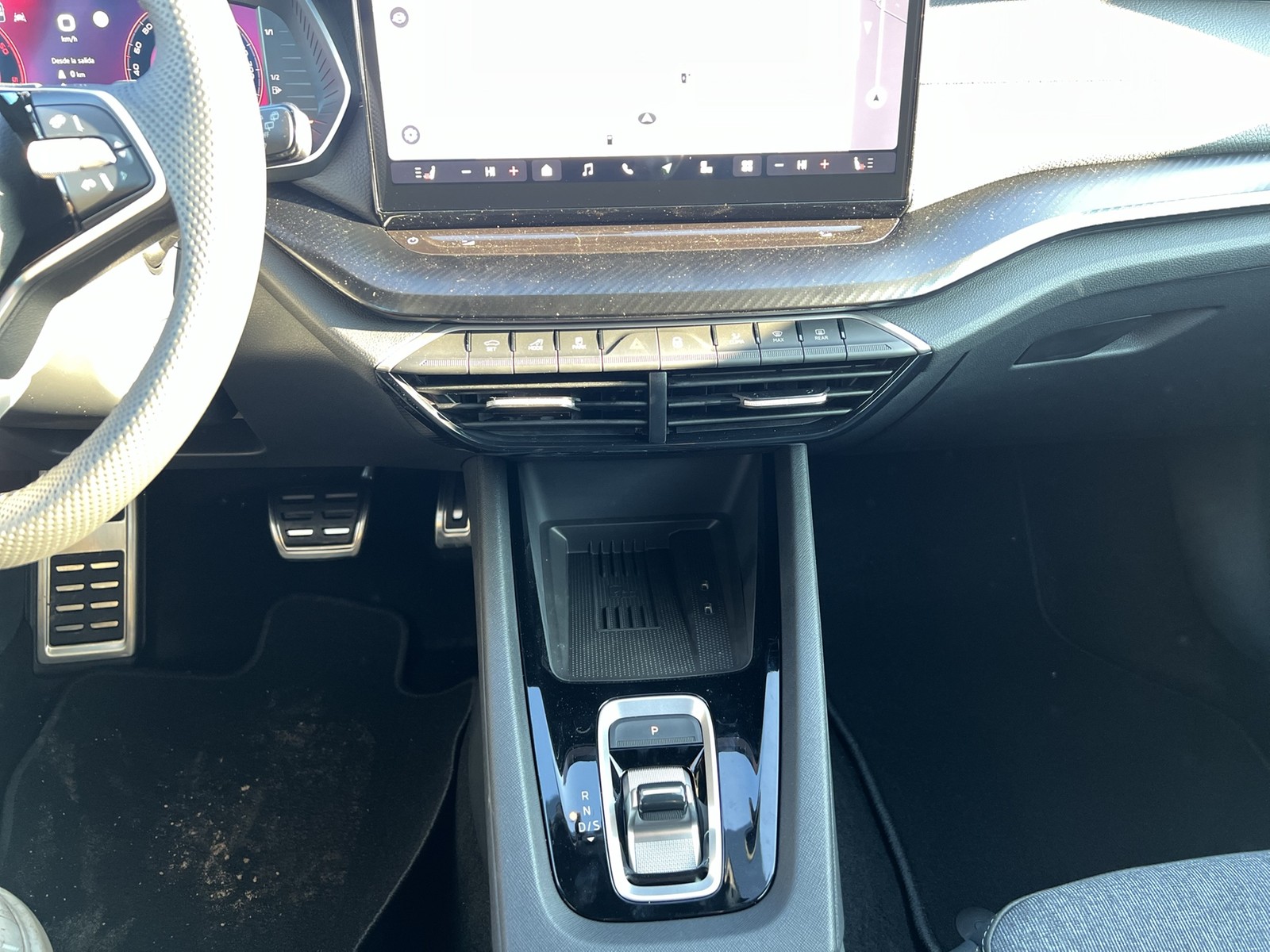 Skoda Octavia Combi 2.0 SPORTLINE AHK CAM ACC MATRIX