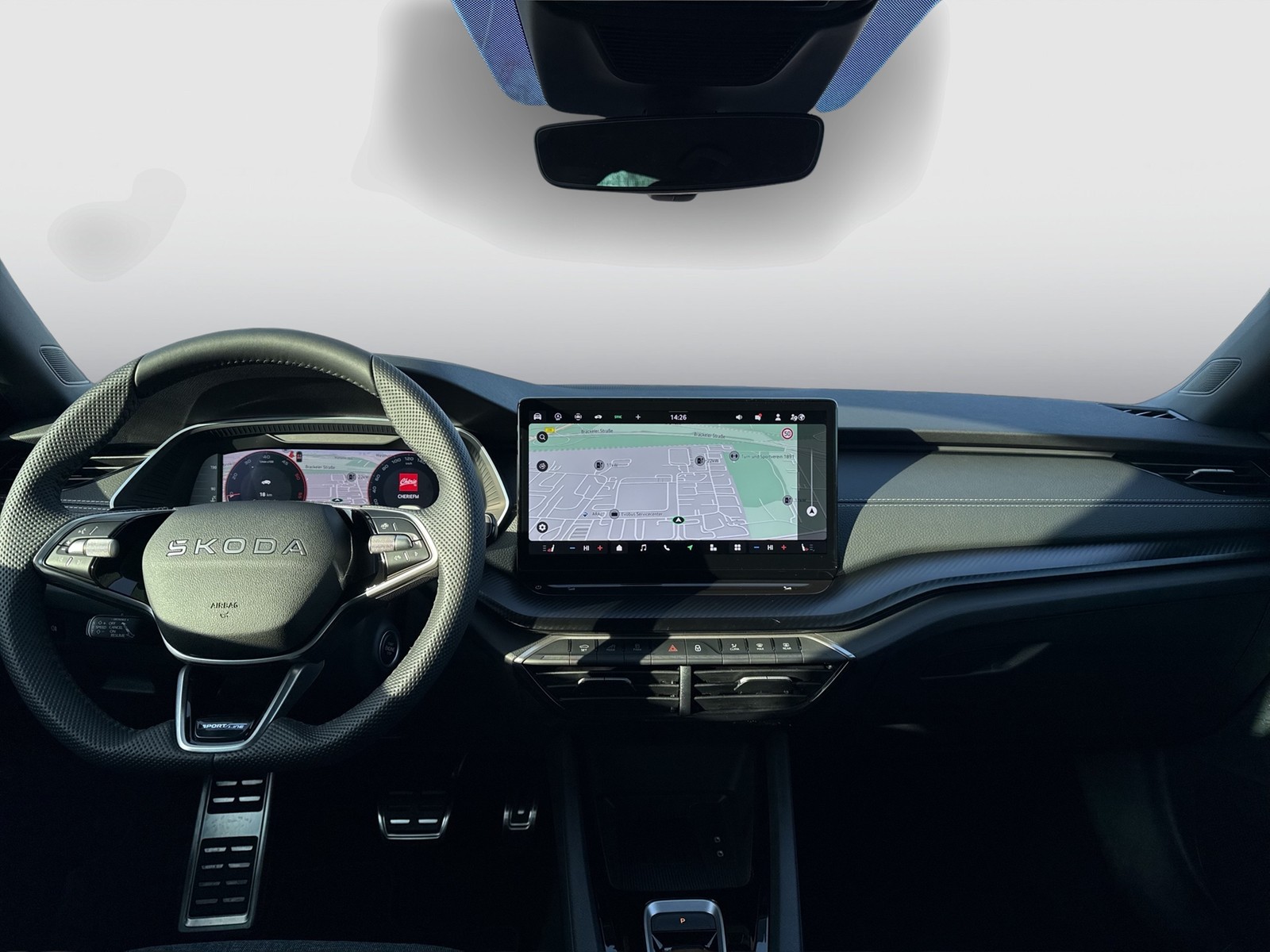 Skoda Octavia Combi 2.0 SPORTLINE AHK CAM ACC MATRIX