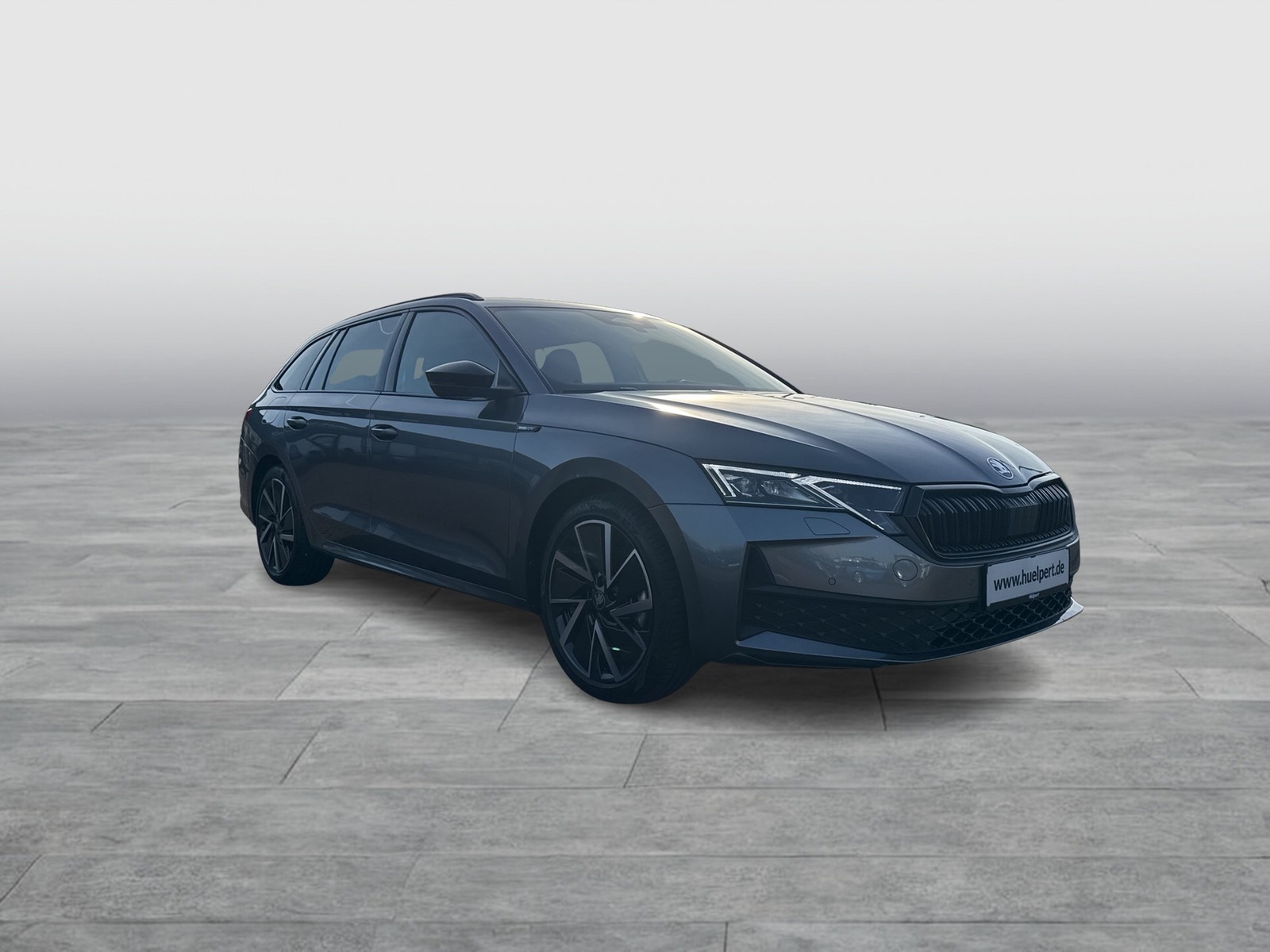 Skoda Octavia Combi 2.0 SPORTLINE AHK CAM ACC MATRIX