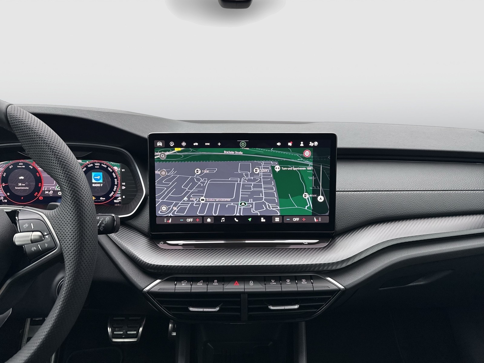 Skoda Octavia Combi 2.0 SPORTLINE AHK CAM ACC MATRIX