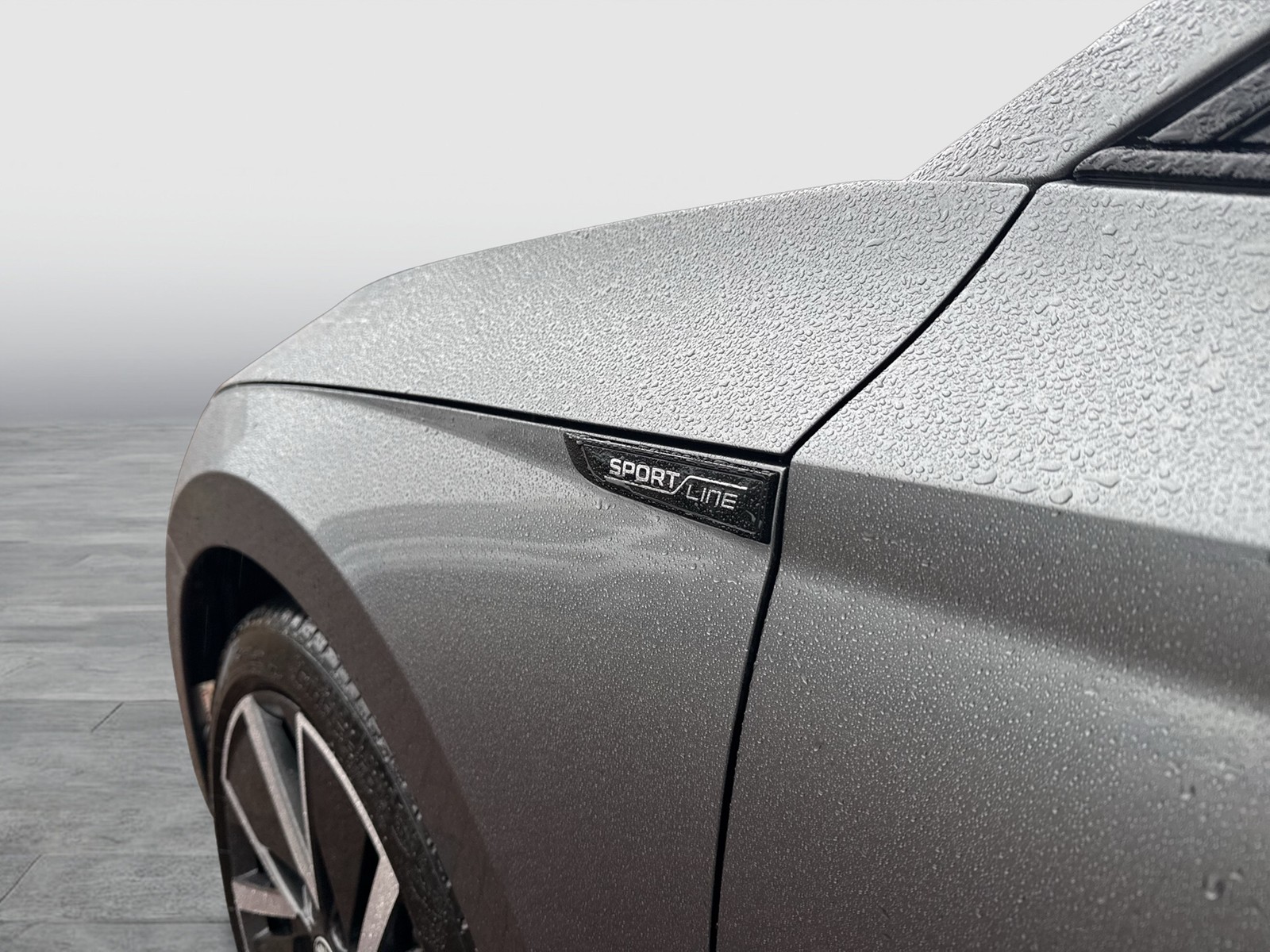 Skoda Octavia Combi 2.0 SPORTLINE AHK CAM ACC MATRIX