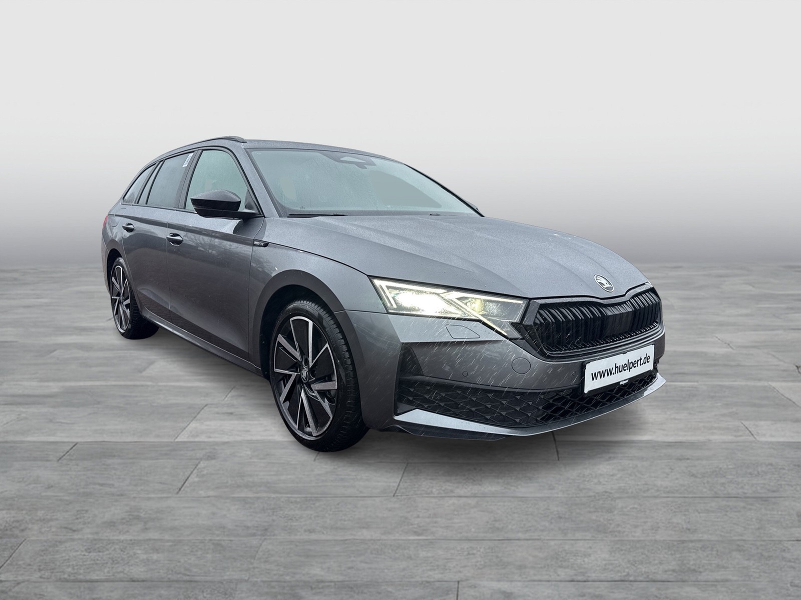 Skoda Octavia Combi 2.0 SPORTLINE AHK CAM ACC MATRIX