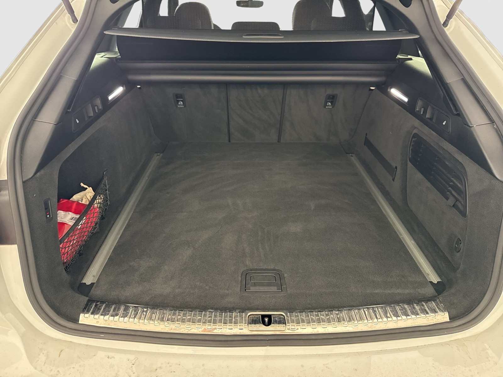 Audi A6 Avant 45 Qu. S LINE STANDHZ. ASSISTENZ+ ALU20