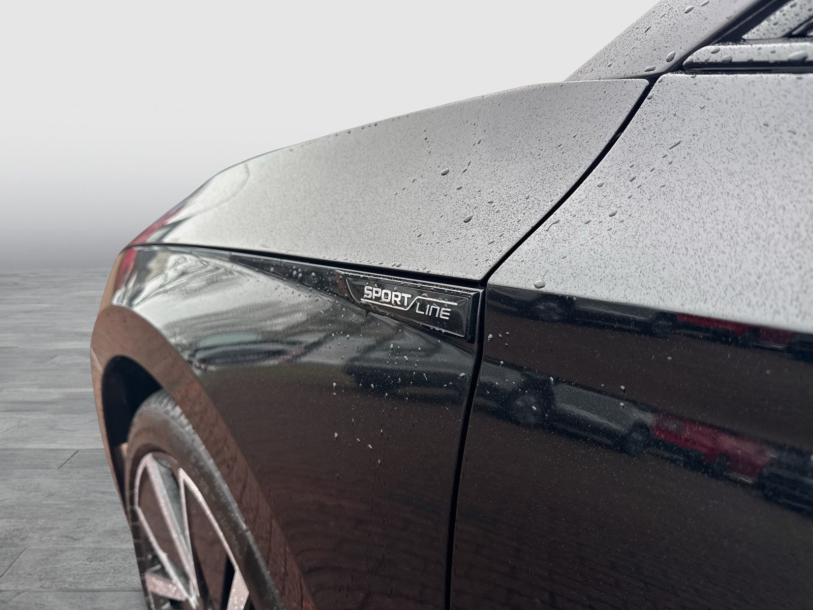 Skoda Octavia Combi 2.0 SPORTLINE AHK CAM ACC MATRIX