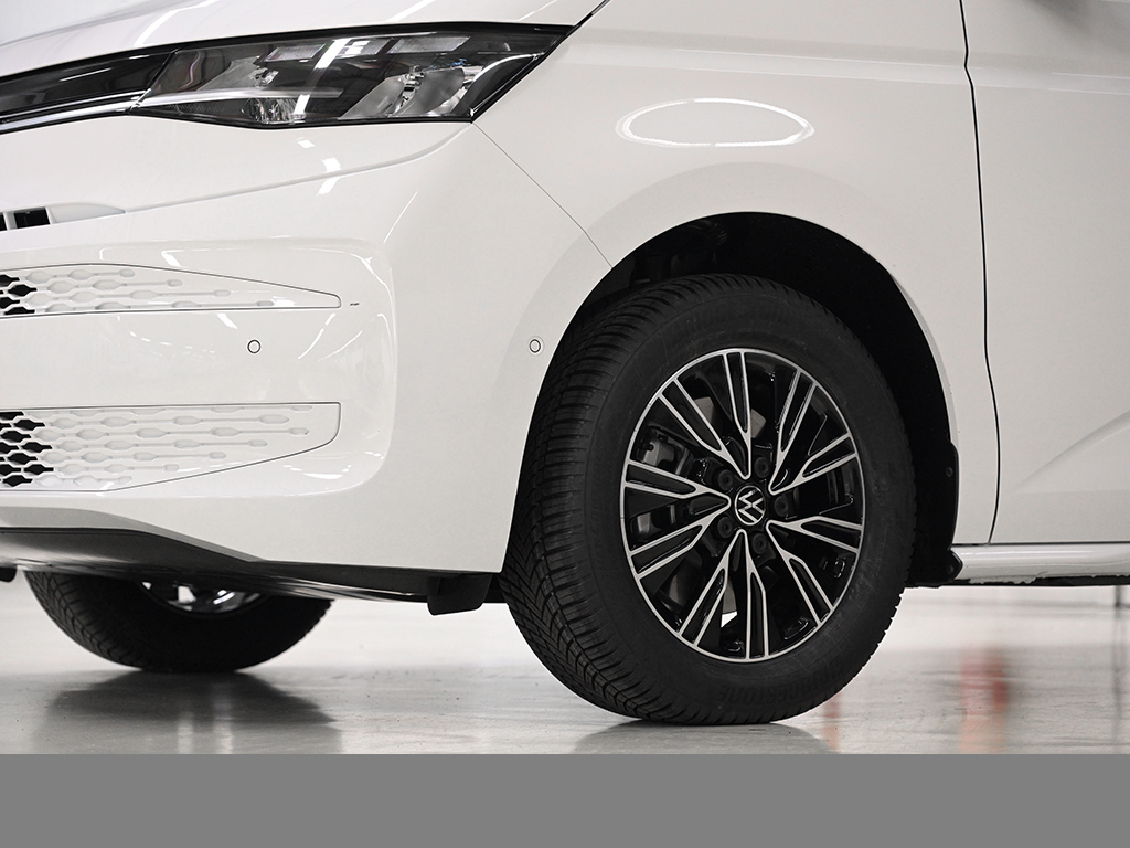 Volkswagen T7 Multivan KR 2.0 TSI Energy Klimaautom., LED, APP Connect, AHK