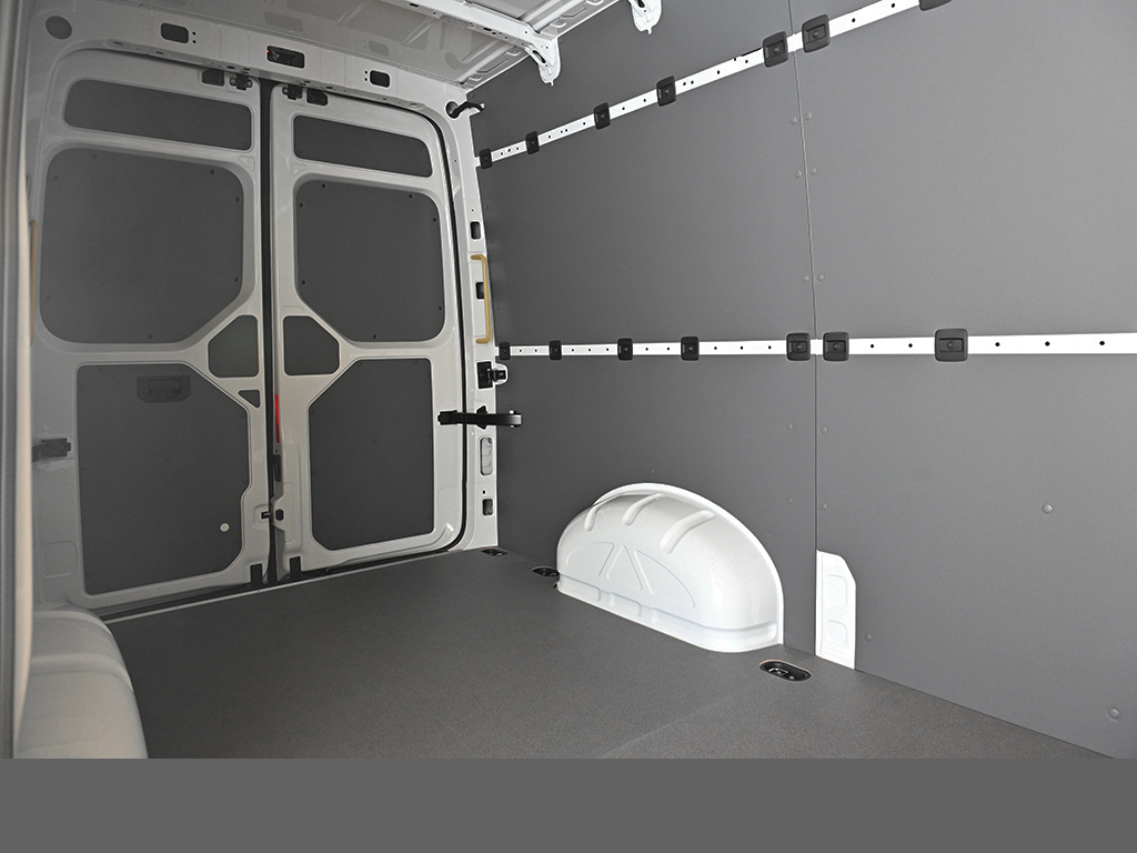 Volkswagen Crafter 35 Kasten MR HD Holzb. Navi AHK RFK Klima