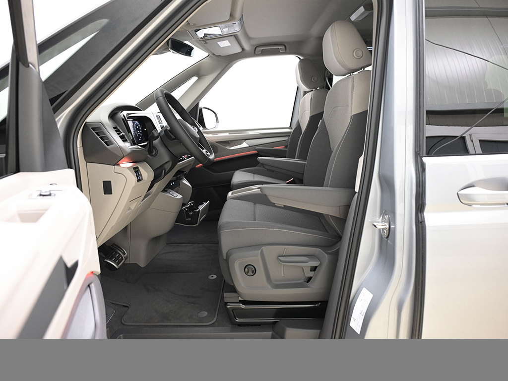 Volkswagen T7 Multivan 2.0 ENERGY DSG LÜ AHK CAM LM17 LED