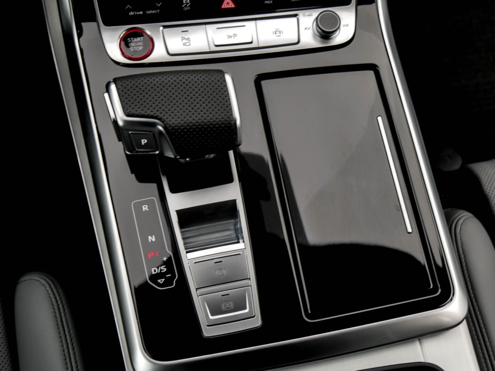 Audi SQ7 quattro BLACKPAK PANO AHK 360°CAM ACC LM22