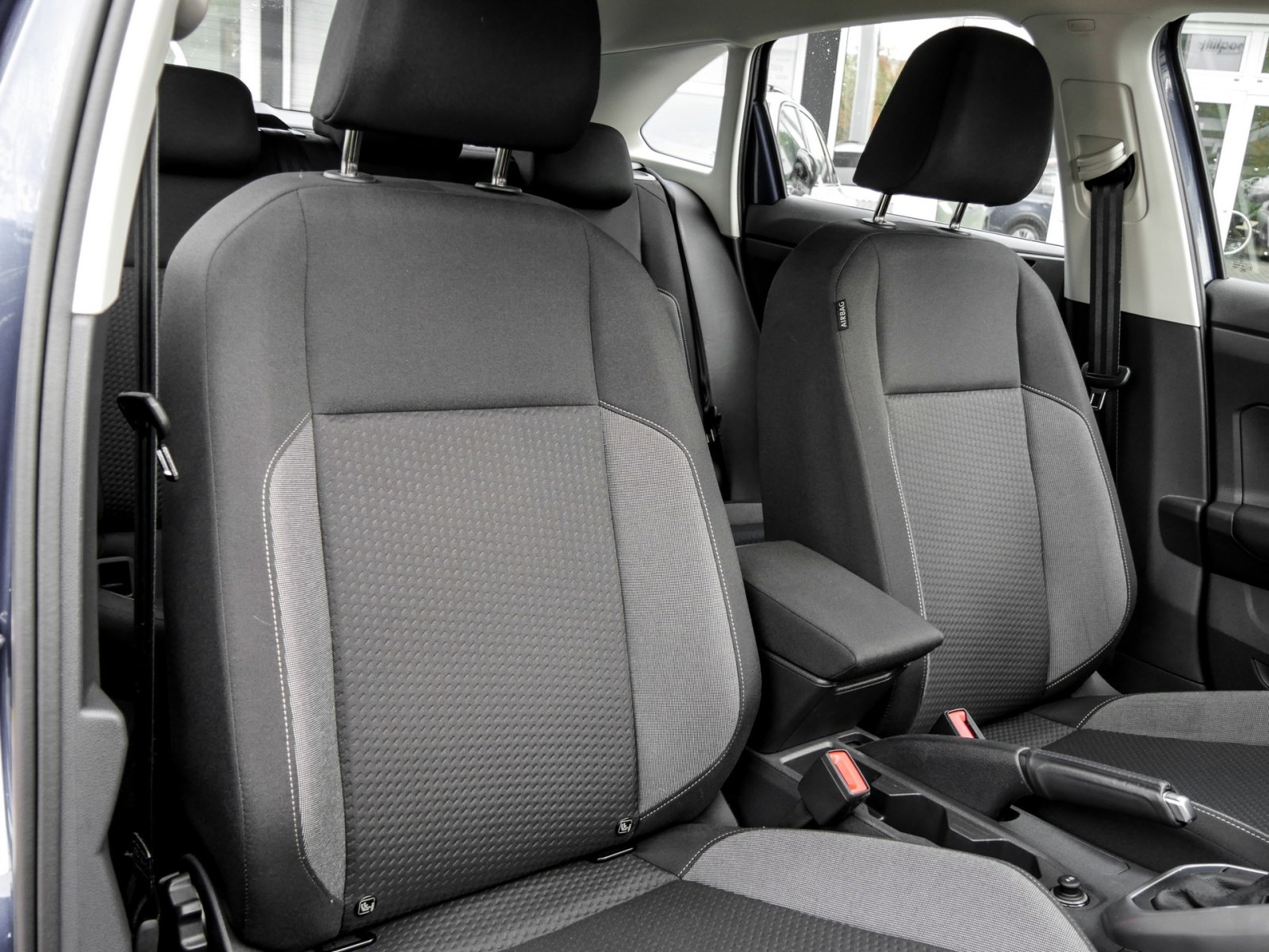 Volkswagen Taigo 1.5 LIFE LM17 CARPLAY SITZHEIZUNG LED DAB+