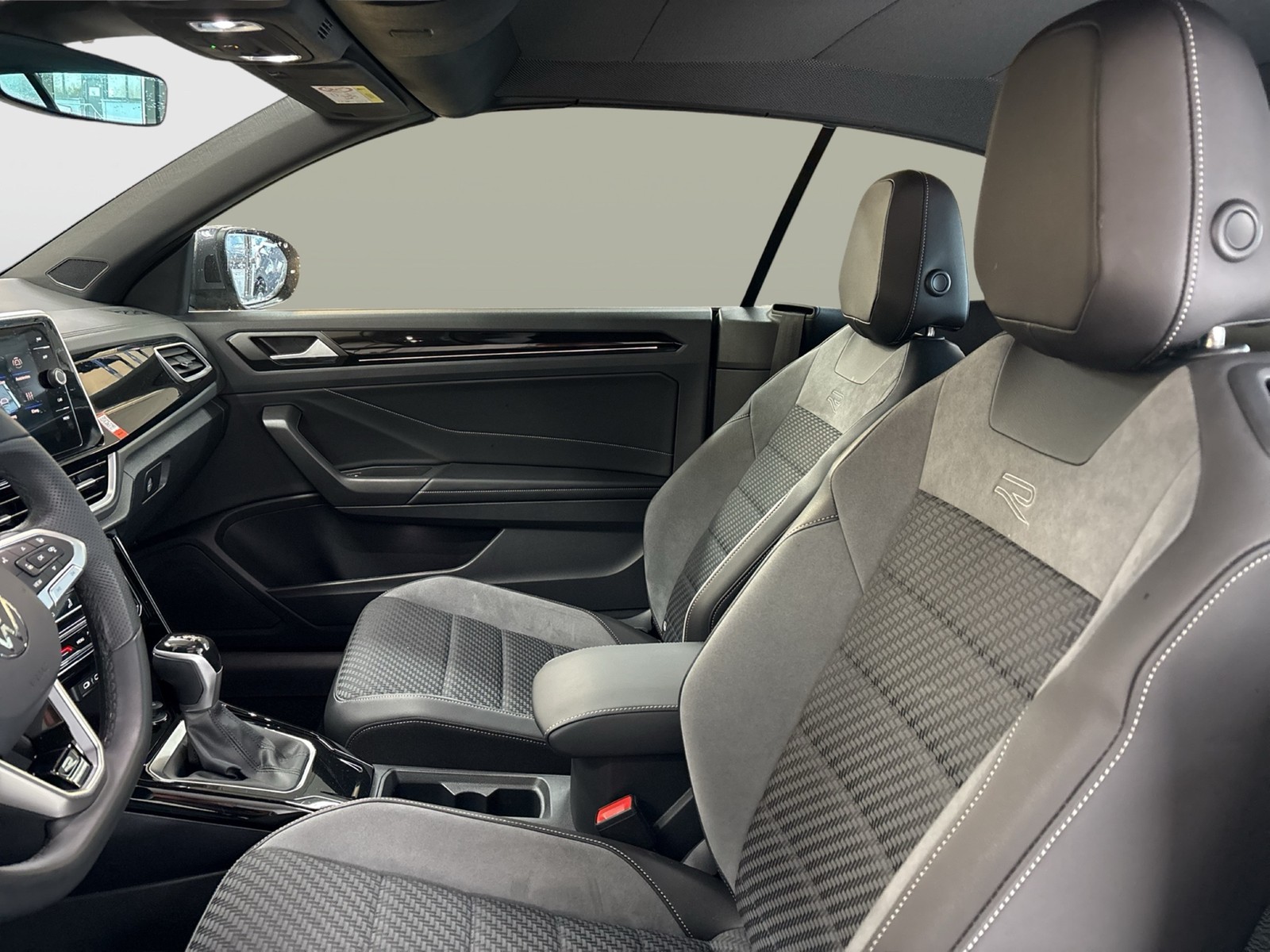 Volkswagen T-Roc Cabriolet 1.5 R-LINE AHK ACC LM17 LED+ NAVI