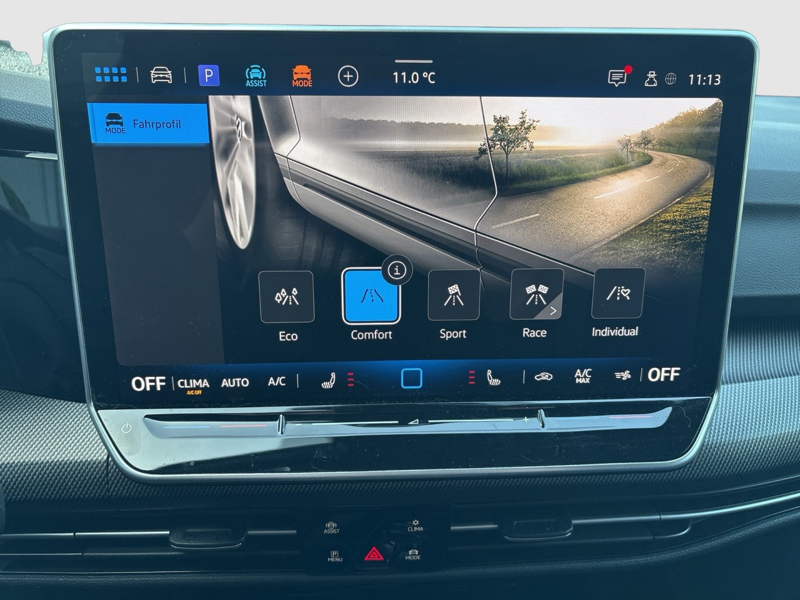 Volkswagen Golf VIII 2.0 R BLACK EDITION 4X4 AKRAPOVIC LM19