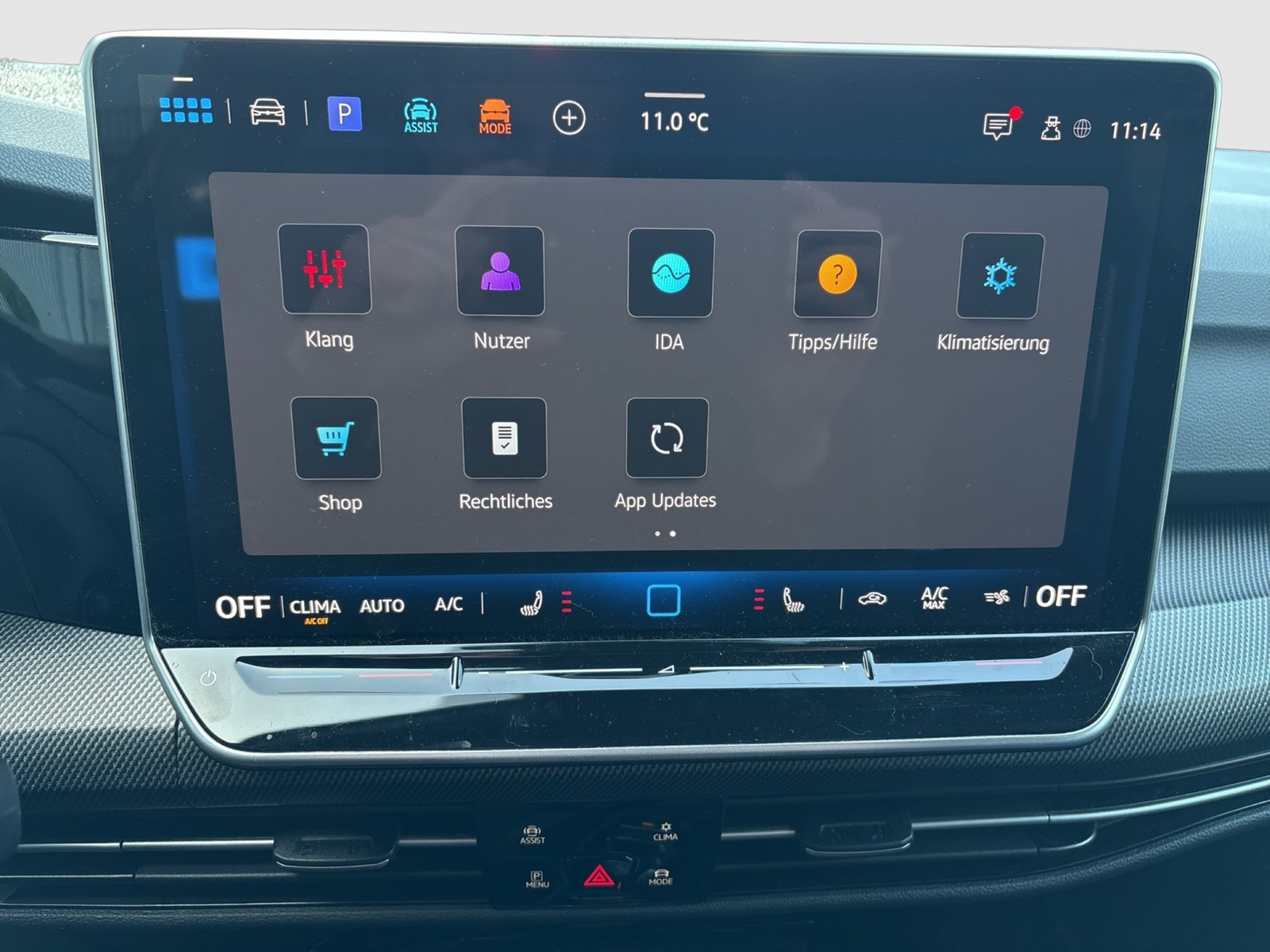 Volkswagen Golf VIII 2.0 R BLACK EDITION 4X4 AKRAPOVIC LM19