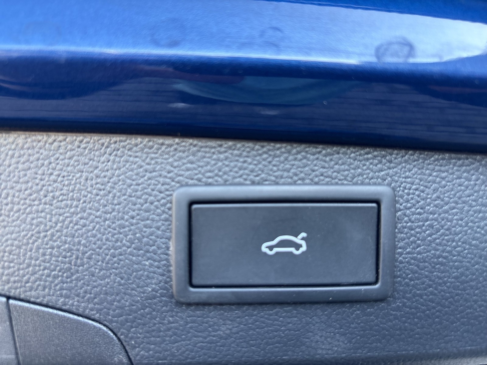 Volkswagen Passat Variant 1.5 HYBRID R-LINE BLACKSTYLE PANO