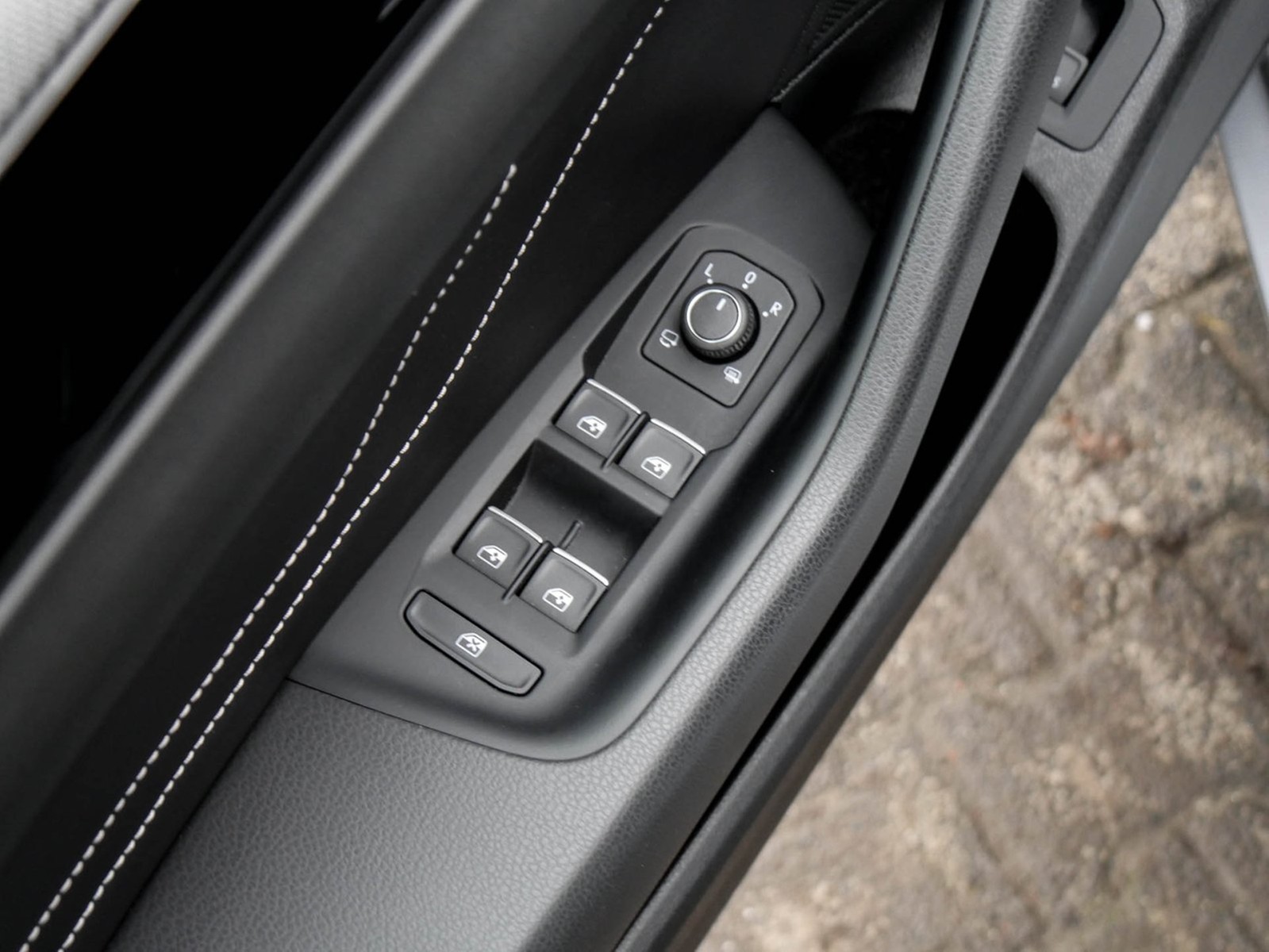 Volkswagen Arteon Shooting Brake 2.0 R-LINE AHK CAM LM18