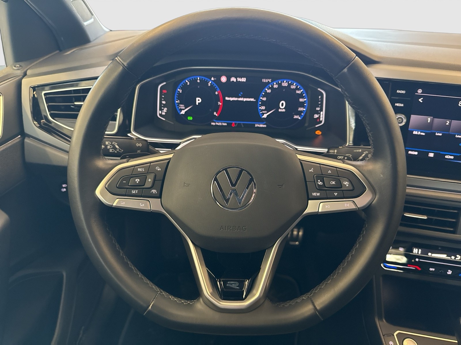 Volkswagen Polo 1.0 R-LINE CAM ACC NAVI MATRIX CARPLAY ALU