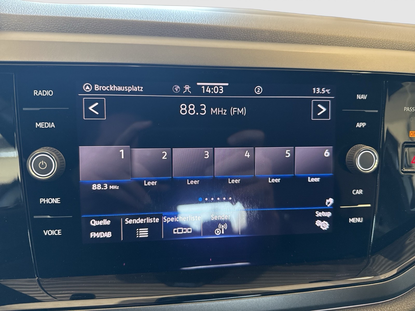 Volkswagen Polo 1.0 R-LINE CAM ACC NAVI MATRIX CARPLAY ALU