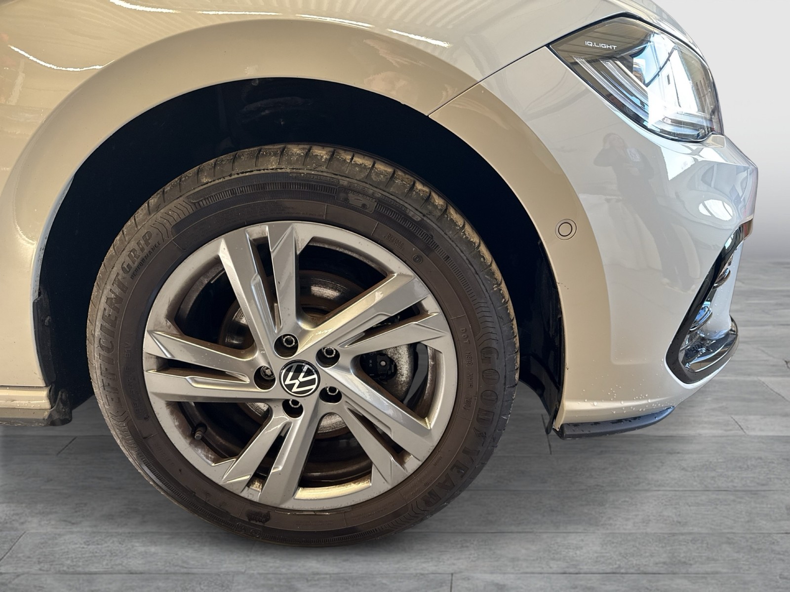 Volkswagen Polo 1.0 R-LINE CAM ACC NAVI MATRIX CARPLAY ALU