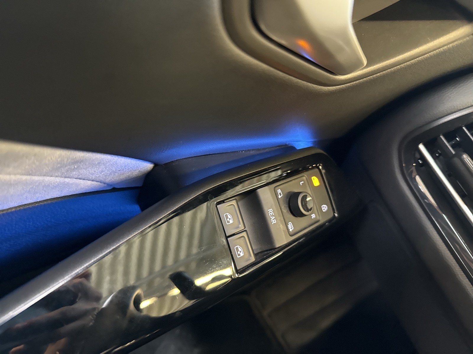 Volkswagen ID.3 Pro MOVE CAM ACC LM19 NAVI CARPLAY SITZHEIZ