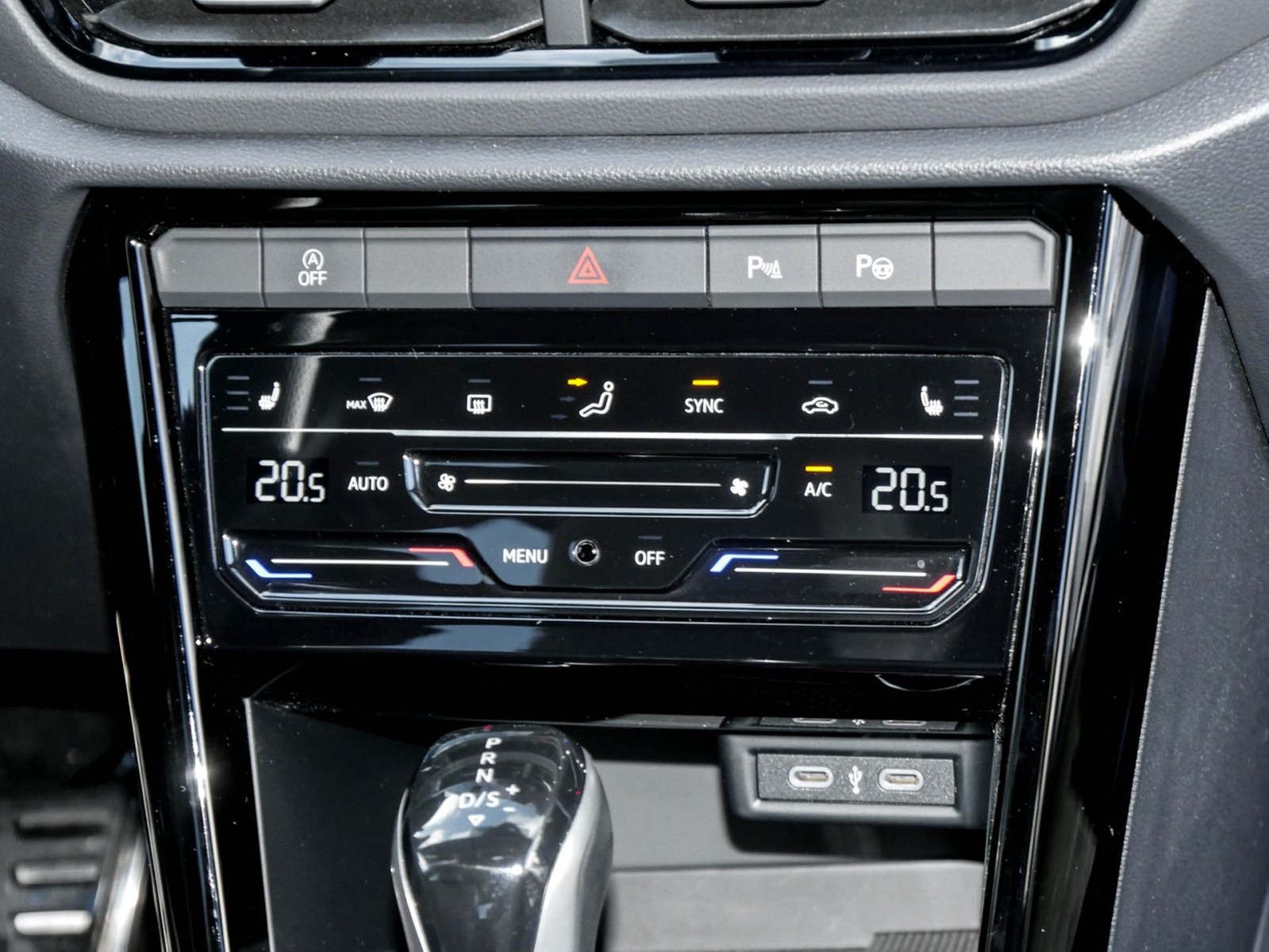 Volkswagen T-Roc 2.0 R BLACK STYLE 4X4 BEATS CAM LM19 NAVI