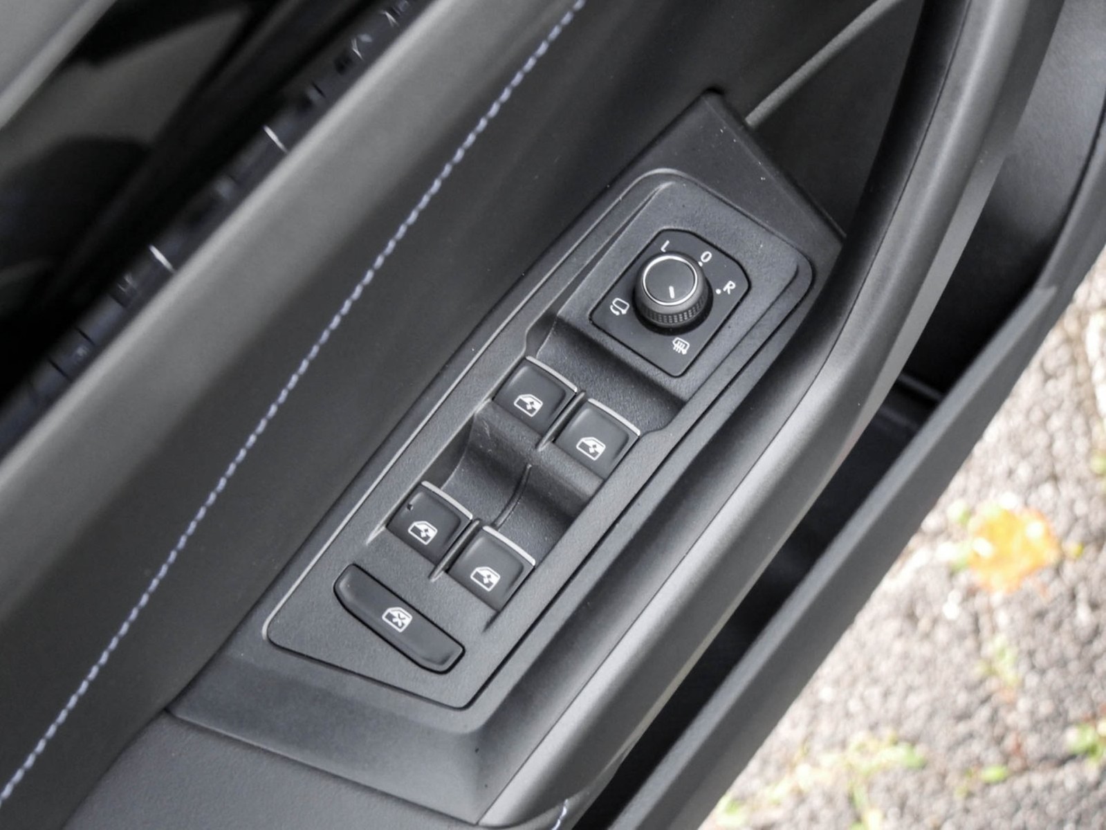 Volkswagen T-Roc 2.0 R BLACK STYLE 4X4 BEATS CAM LM19 NAVI