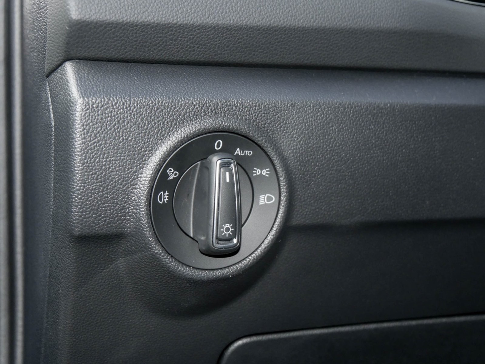 Volkswagen T-Roc 2.0 R BLACK STYLE 4X4 BEATS CAM LM19 NAVI