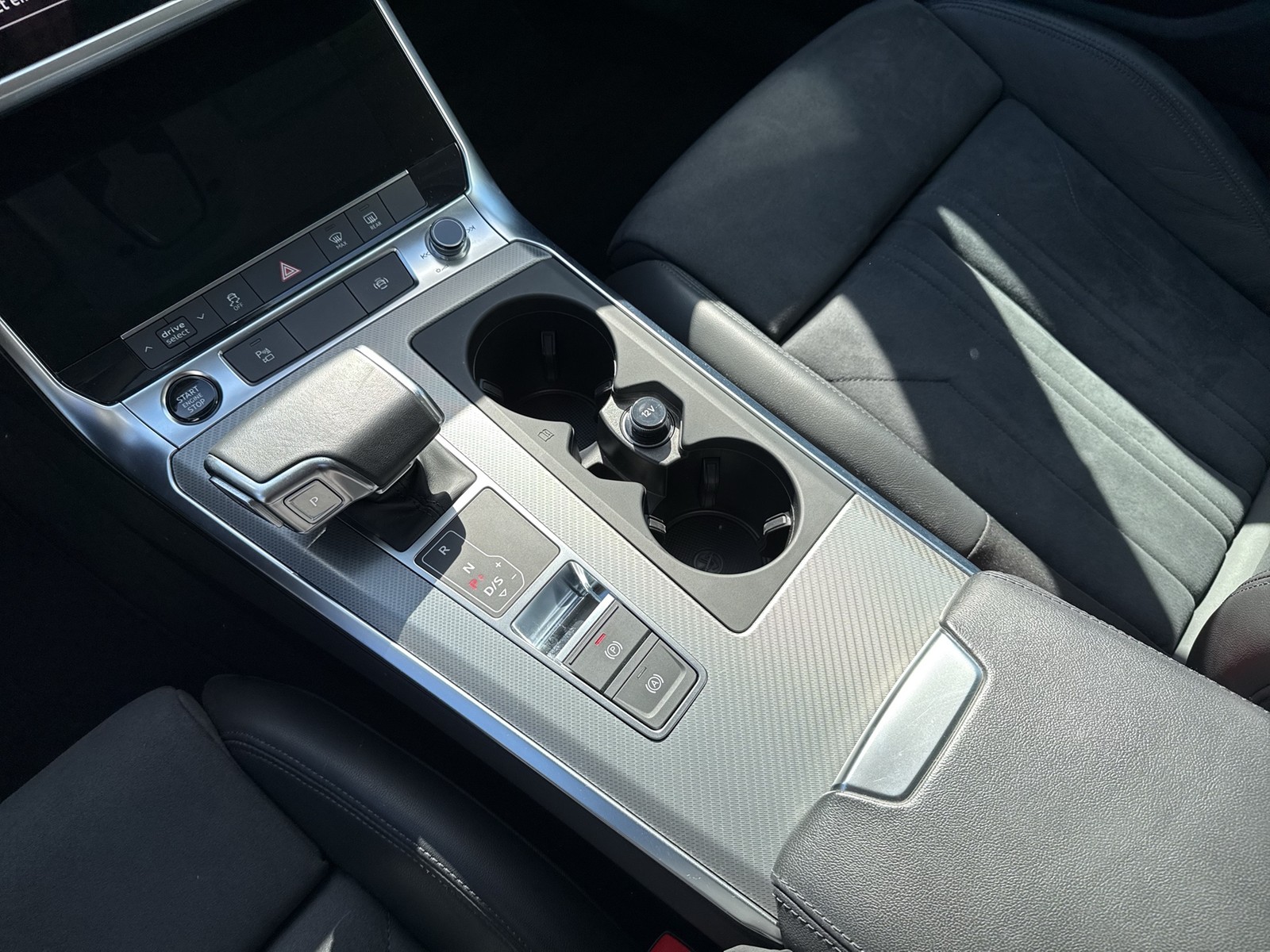 Audi A6 Avant 40 Qu. sport KAMERA ACC ALU18 eKLAPPE