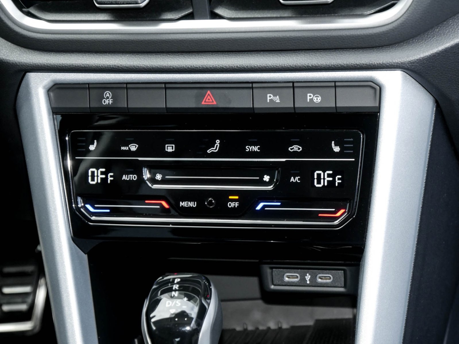 Volkswagen T-Roc 2.0 GOAL ACC LM17 NAVI CARPLAY SITZHEIZUNG