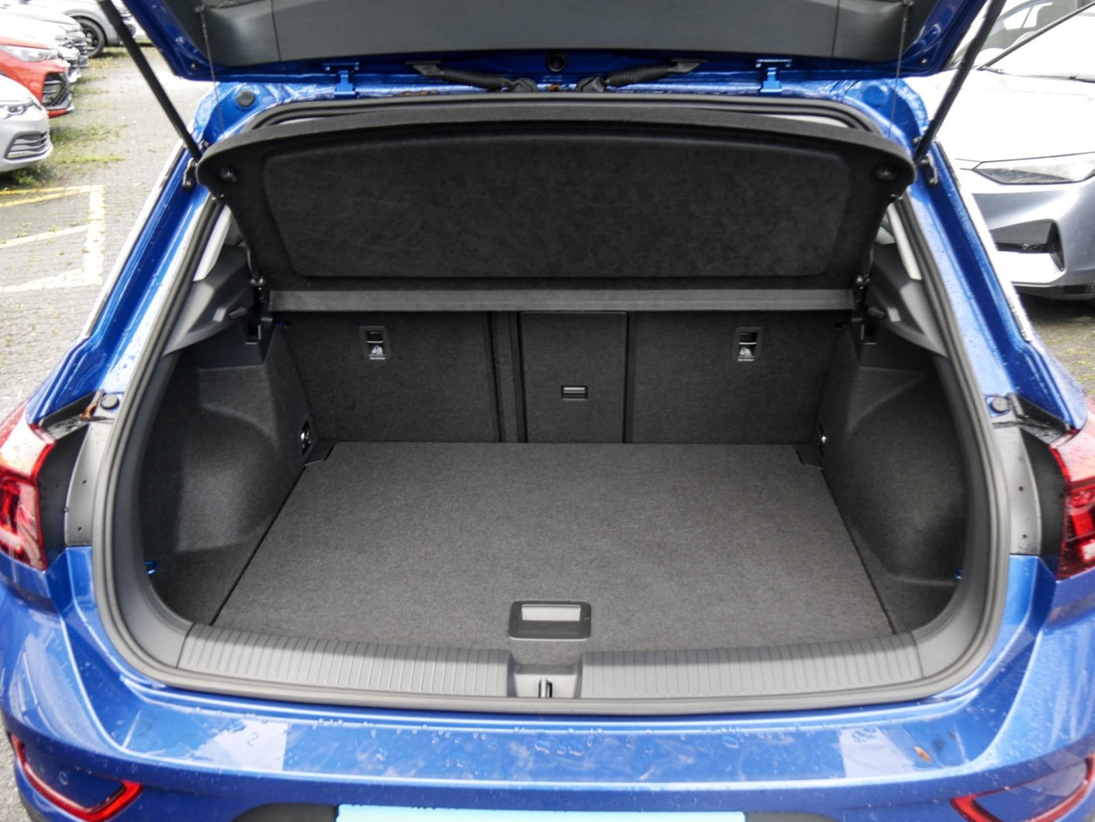 Volkswagen T-Roc 2.0 GOAL ACC LM17 NAVI CARPLAY SITZHEIZUNG