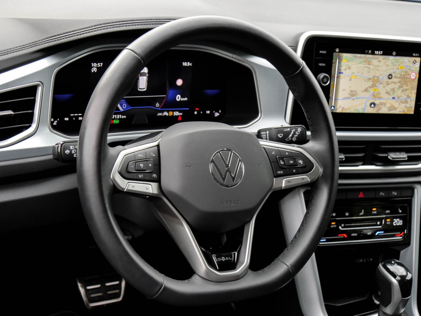 Volkswagen T-Roc 2.0 GOAL ACC LM17 NAVI CARPLAY SITZHEIZUNG