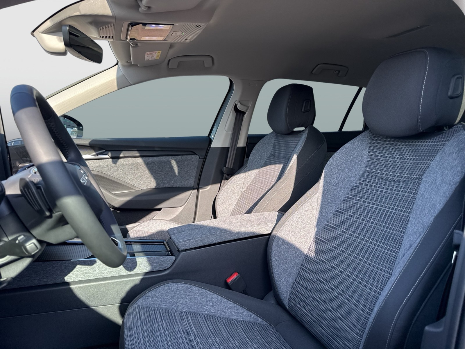 Skoda Superb Combi 2.0 SELECTION 4X4 AHK CAM E-KLAPPE