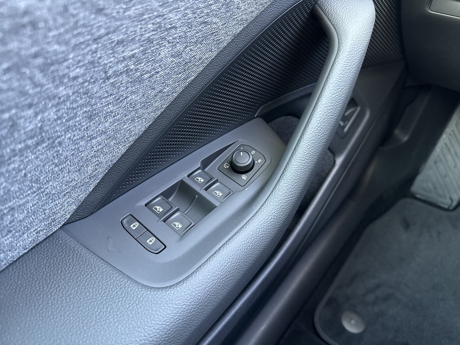 Skoda Superb Combi 2.0 SELECTION 4X4 AHK CAM E-KLAPPE