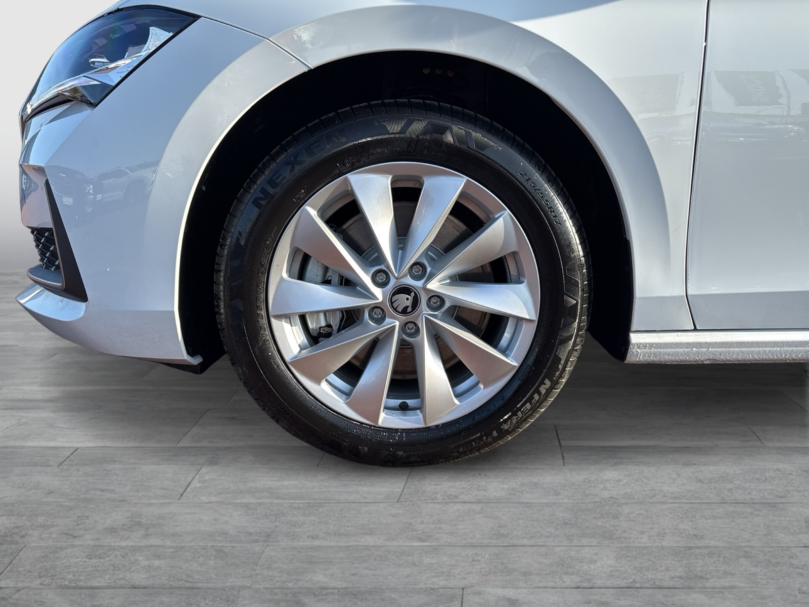 Skoda Superb Combi 2.0 SELECTION 4X4 AHK CAM E-KLAPPE