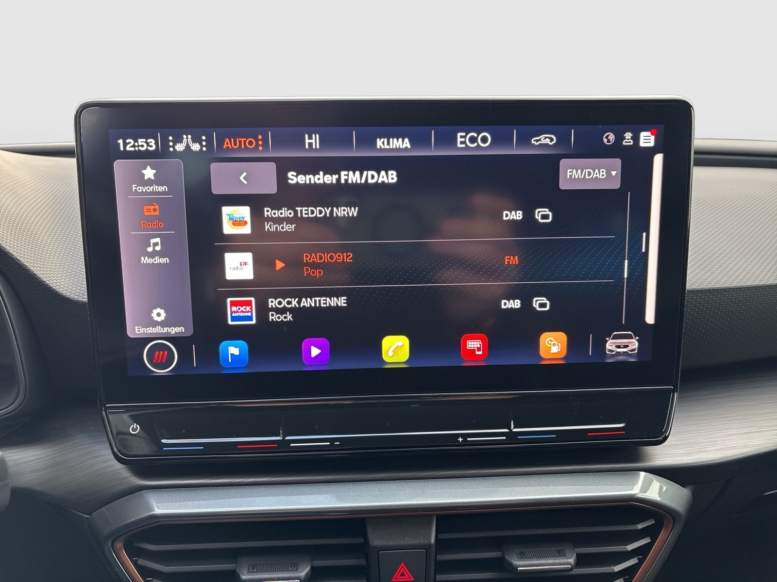 Cupra Leon ST 1.4 HYBRID LM18 NAVI SITZHEIZ. EINPARKH.