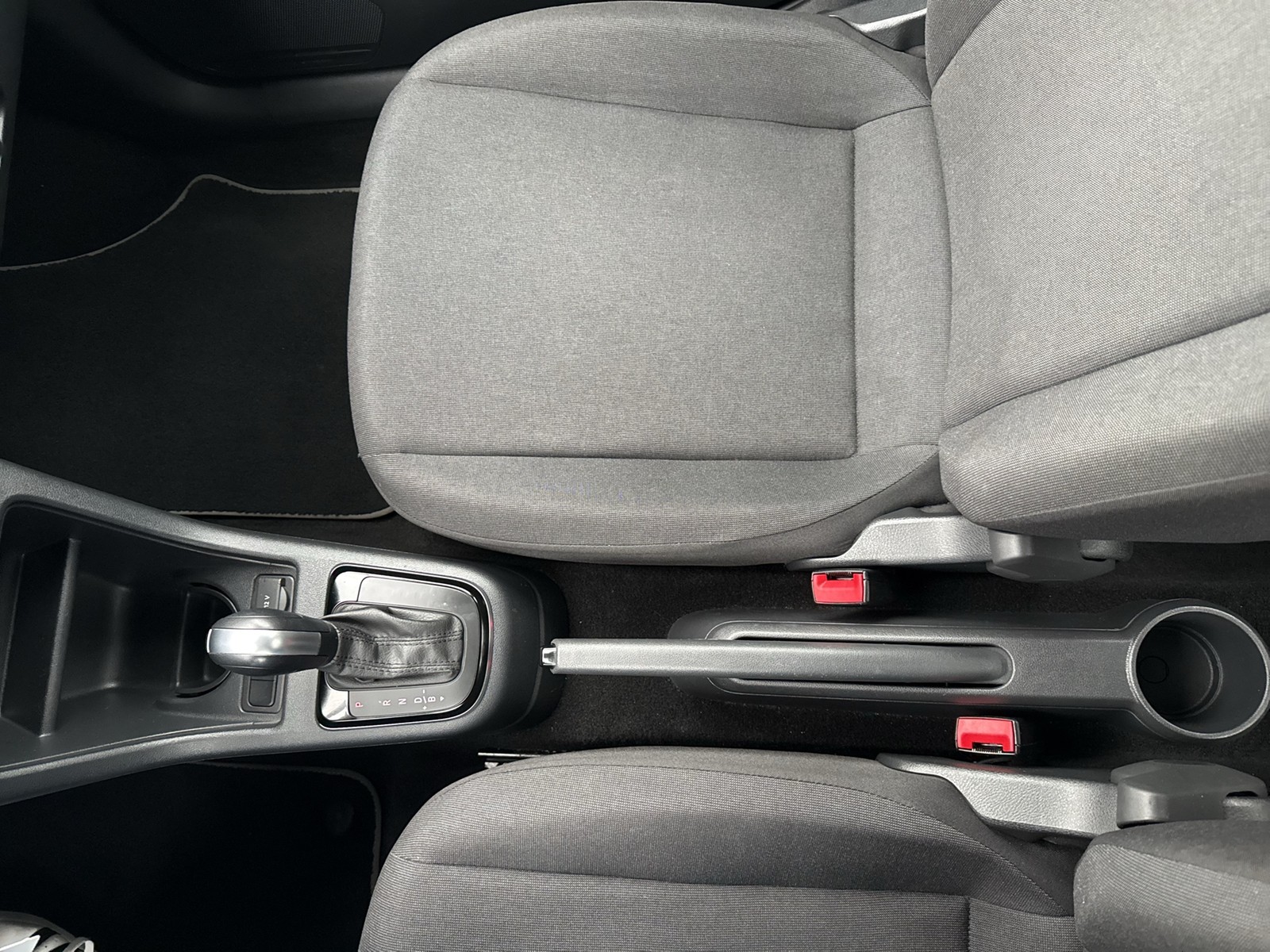 Volkswagen e-up! 4TÜREN KLIMAAUTOMATIK DAB+ BLUETOOTH