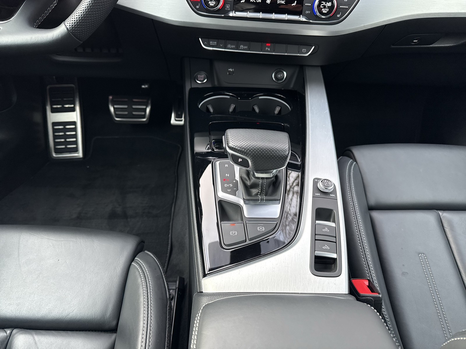 Audi A5 Cabrio 40 S LINE KAMERA ALU19 NAVI+ SITZHEIZ.