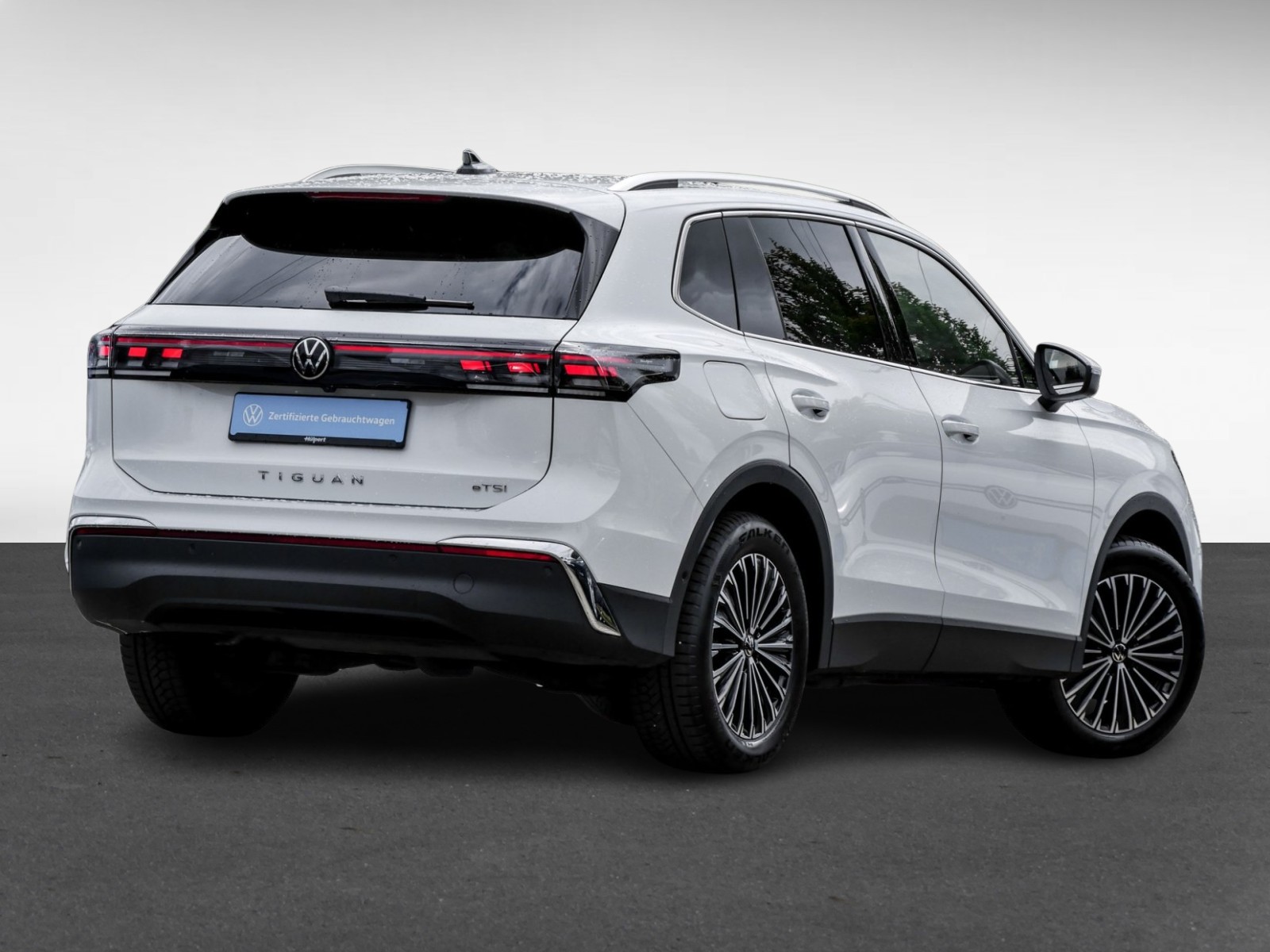 Volkswagen Tiguan 1.5 eTSI ELEGANCE NEUES MODELL AHK 360CAM