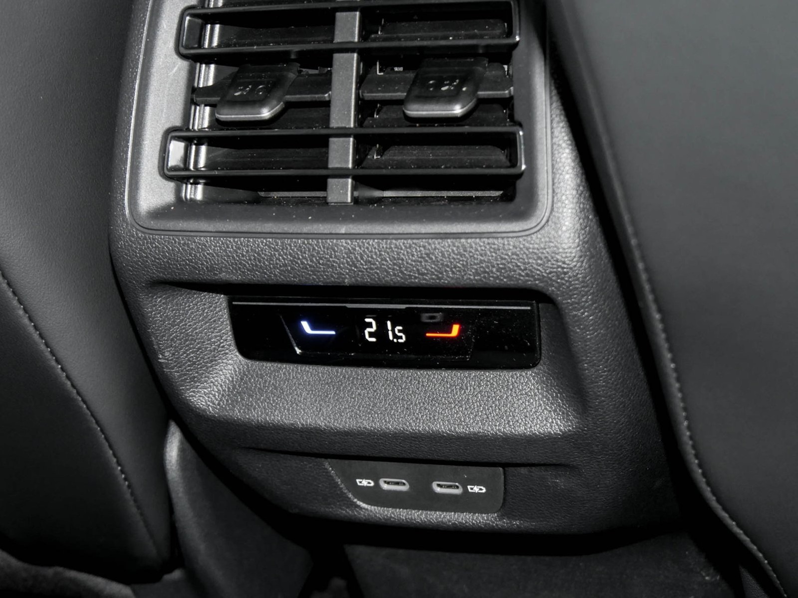 Volkswagen Tiguan 1.5 eTSI ELEGANCE NEUES MODELL AHK 360CAM