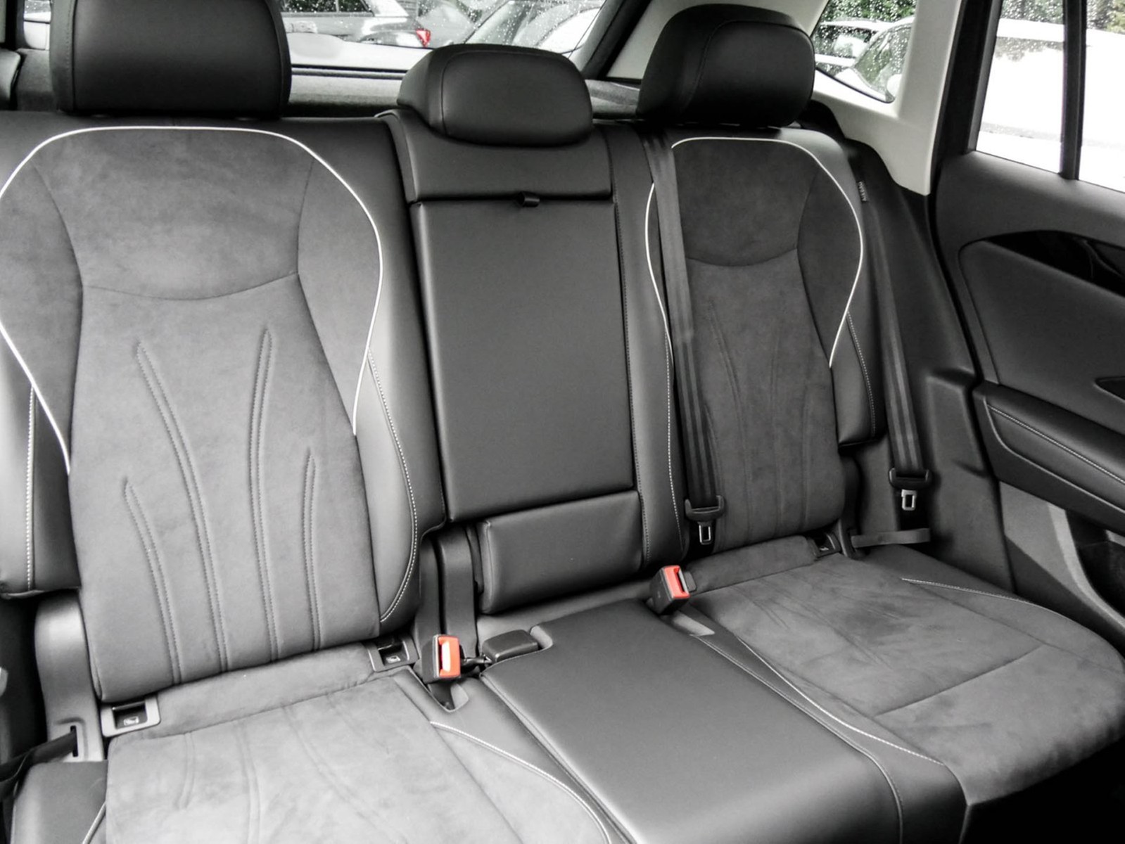 Volkswagen Tiguan 1.5 eTSI ELEGANCE NEUES MODELL AHK 360CAM