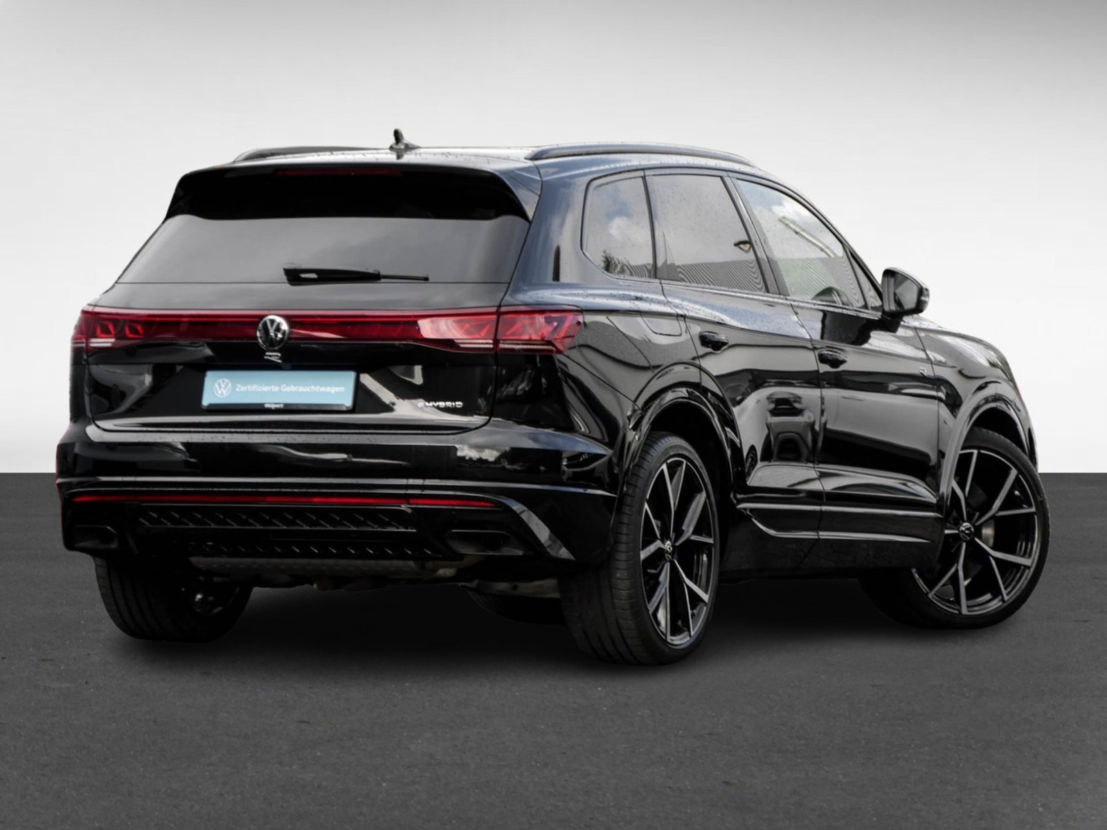 Volkswagen Touareg HYBRID R NEUES MODELL PANO AHK CAM LM22