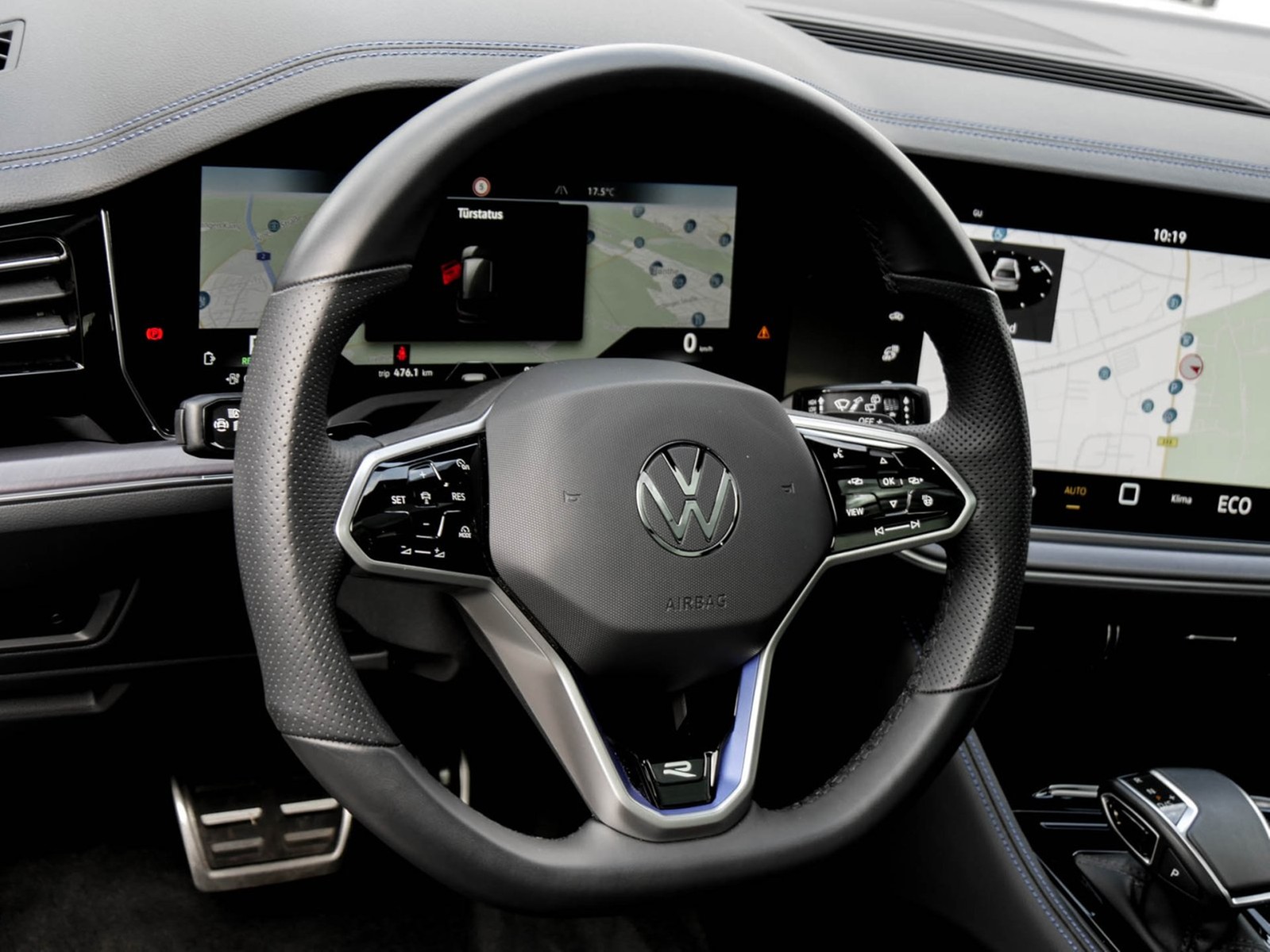 Volkswagen Touareg HYBRID R NEUES MODELL PANO AHK CAM LM22