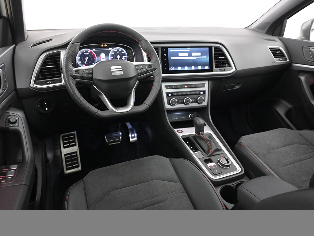 Seat Ateca 1.5 FR BLACK EDITION DSG STANDHZG PANO CAM