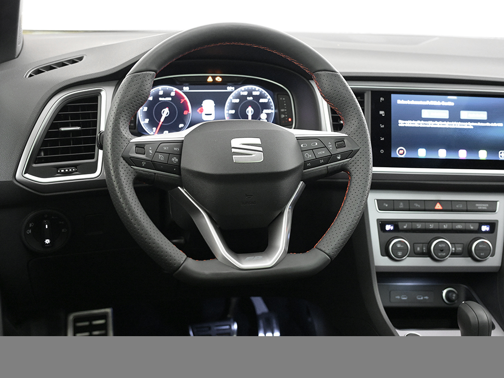 Seat Ateca 1.5 FR BLACK EDITION DSG STANDHZG PANO CAM