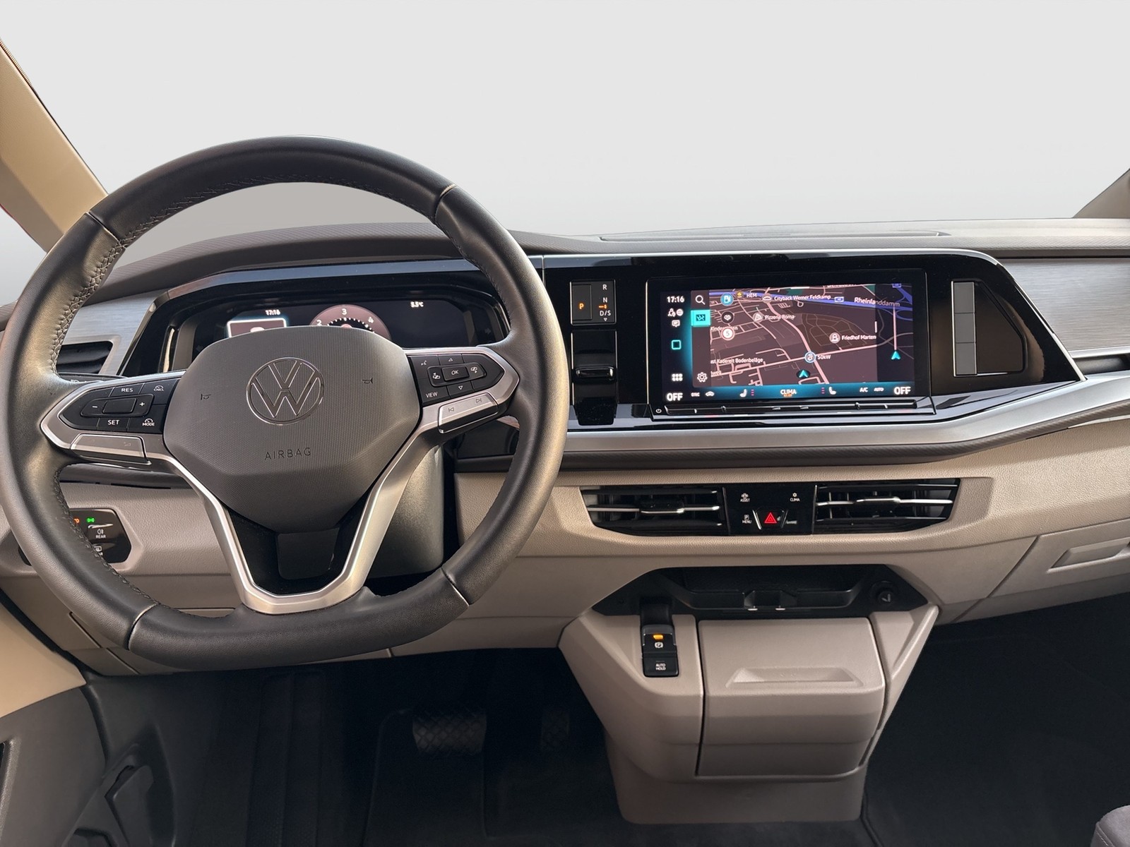 Volkswagen T7 Multivan 2.0 LIFE BETT 6SITZE AHK CAM NAVI