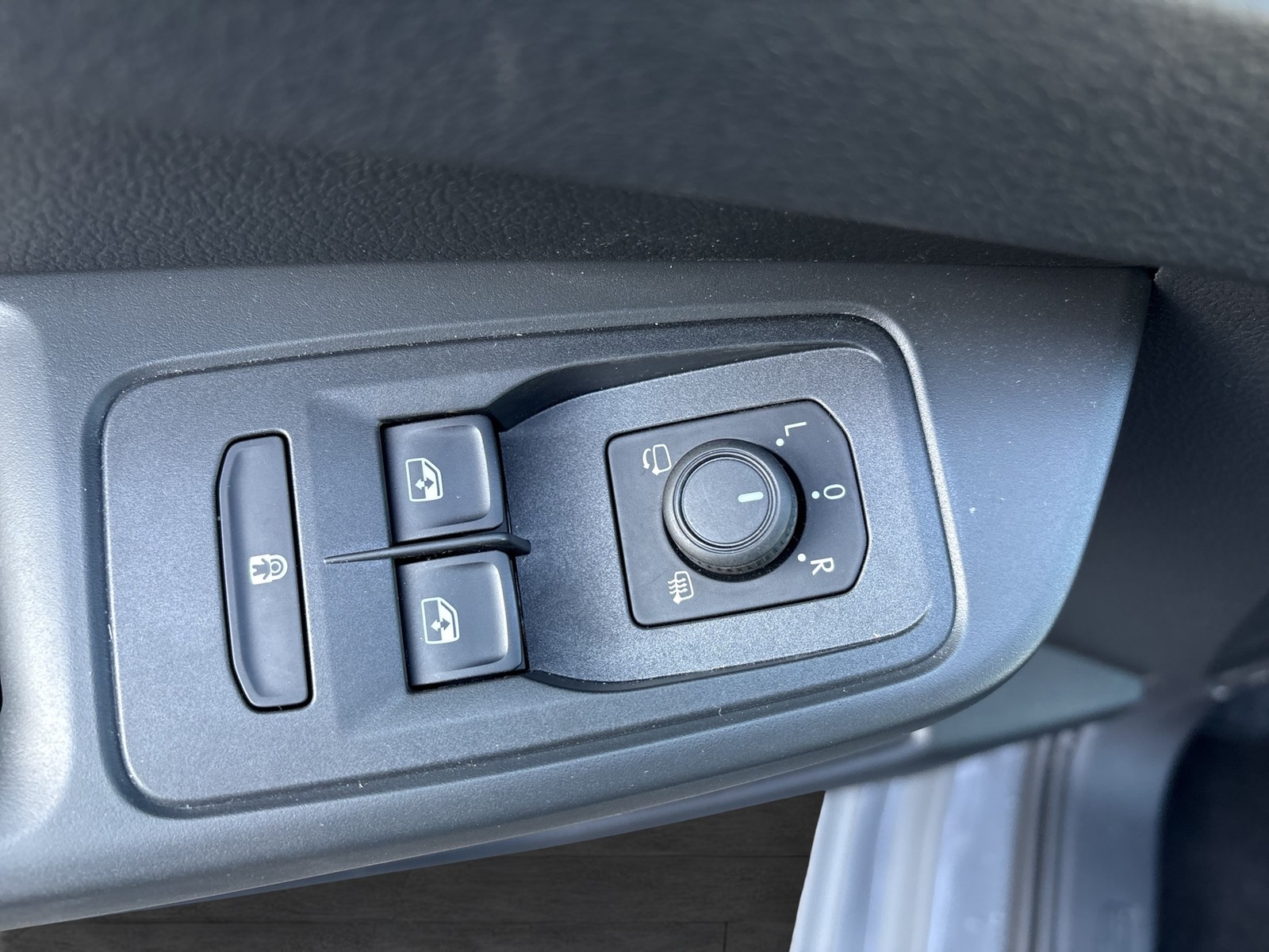 Volkswagen Caddy 1.5 Kombi CAM CARPLAY AHK-VORBEREITUNG