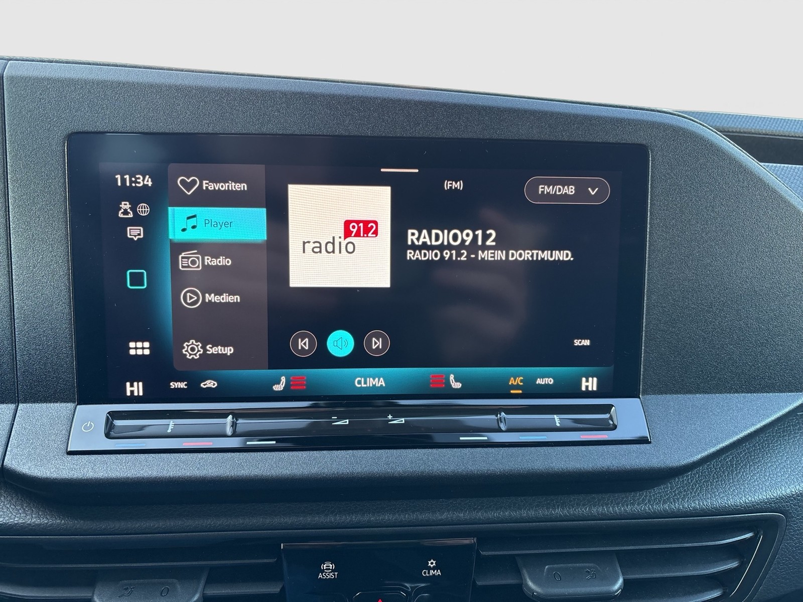 Volkswagen Caddy 1.5 Kombi CAM CARPLAY AHK-VORBEREITUNG