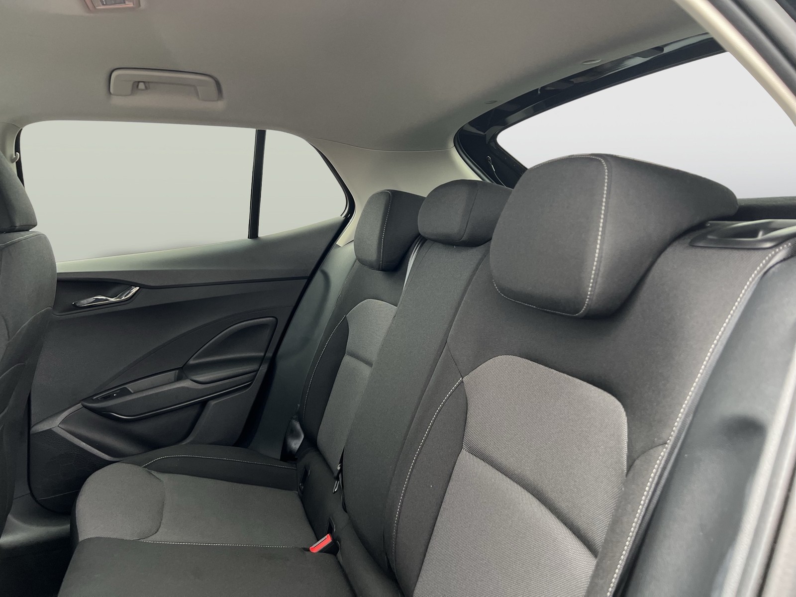 Skoda Fabia 1.0 TOUR CAM NAVI AHK-VORBEREITUNG SITZHZ.